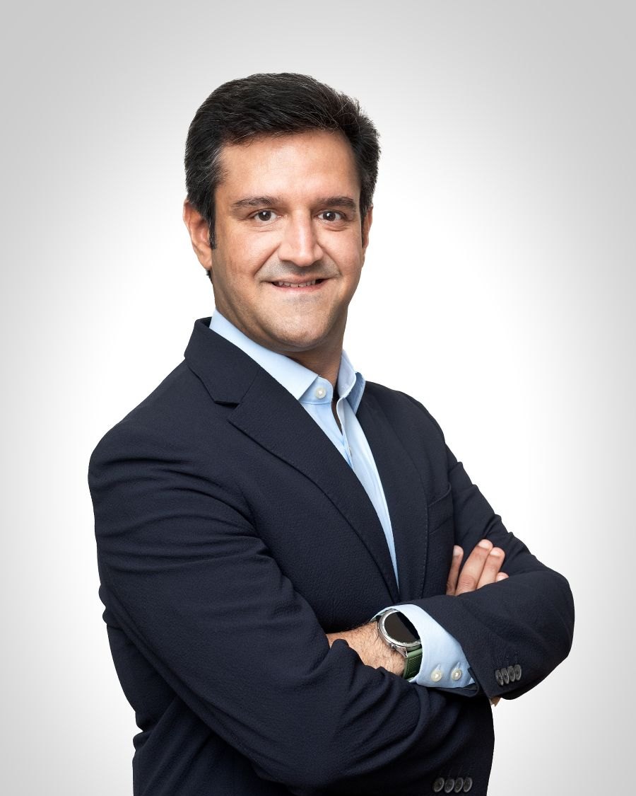 Mr. Abhimanyu Thackersey